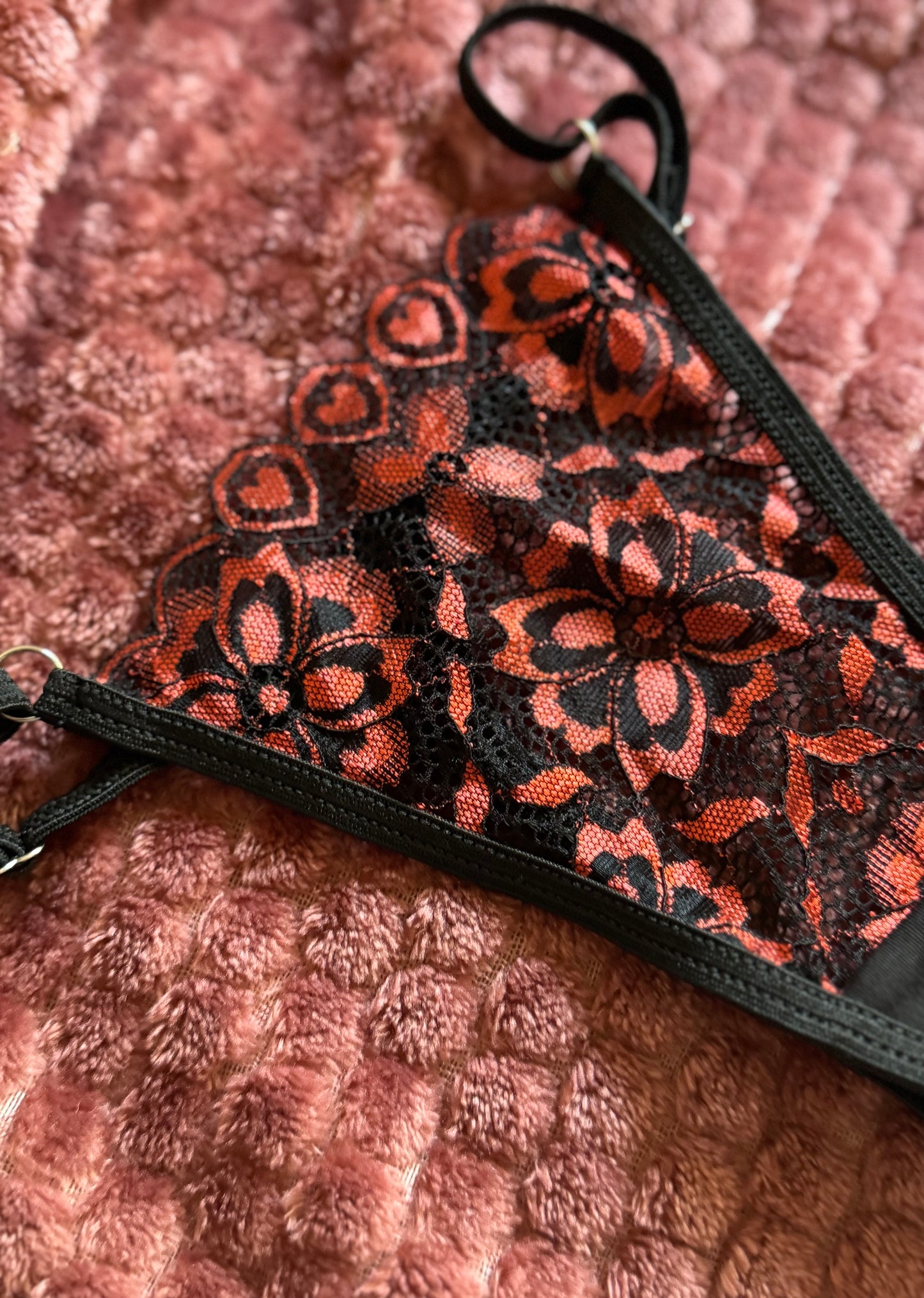 Black Floral Lace V-String