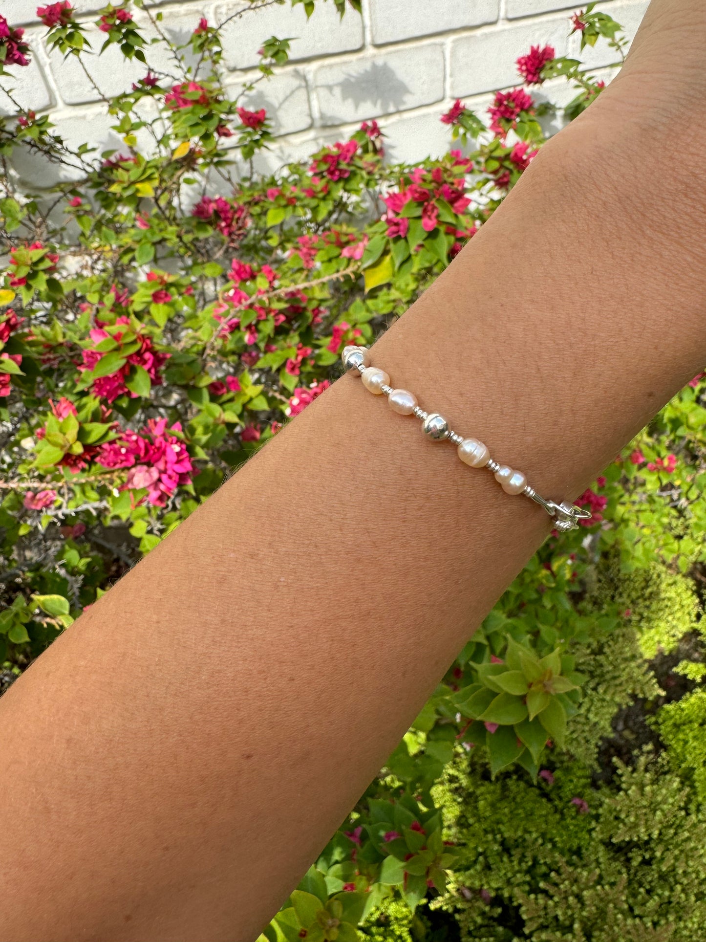 Chiclayo Pearl and Silver Bracelet